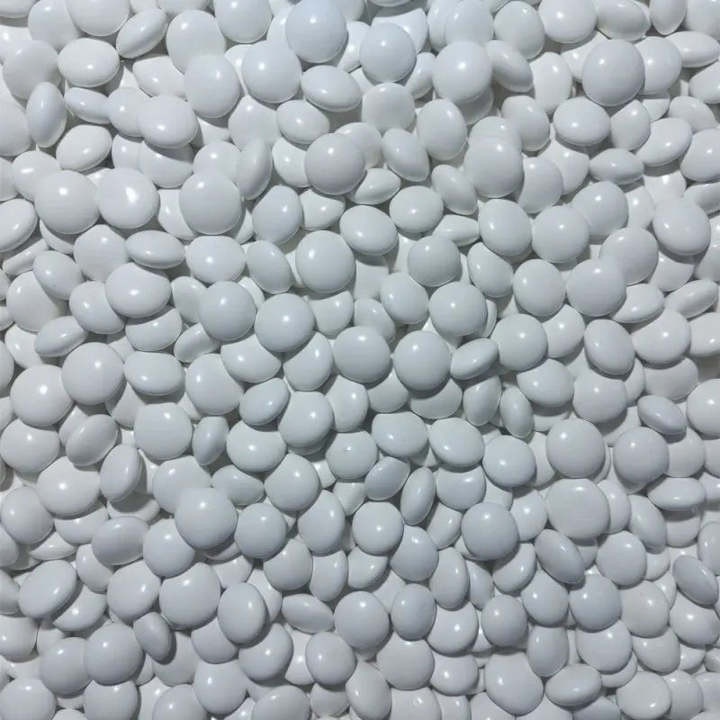 White Chocolate Pebbles (1kg Bag)